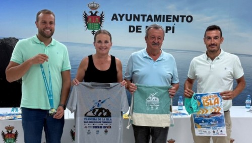 La XI Travesía de San Juan de los Terreros bate su récord de participantes