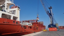 Los puertos de Almer&iacute;a y Carboneras movieron 513.000 toneladas de mercanc&iacute;a en junio
