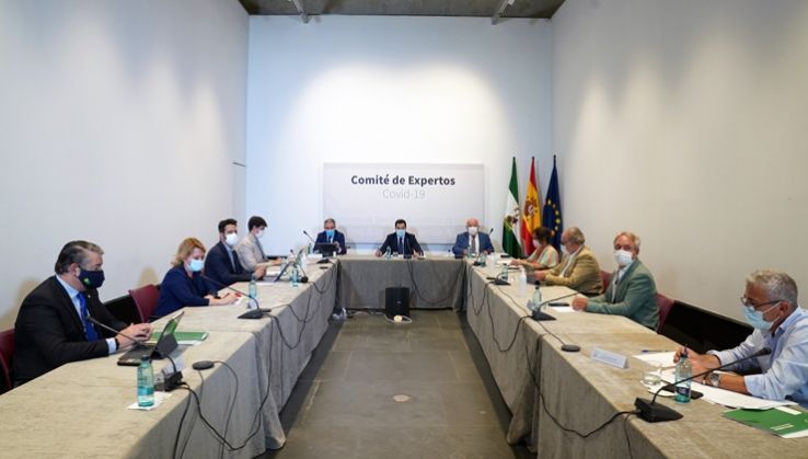 Andaluc&iacute;a propone el toque de queda en municipios con tasa superior a 1.000