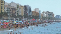 Las aguas de las playas del litoral andaluz mantienen niveles de calidad adecuados