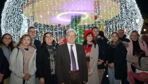 Arranca la programaci&oacute;n de Navidad en V&iacute;car con el encendido de luces