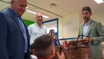 Estudiantes de Primaria de El Ejido aprenden a reciclar residuos org&aacute;nicos