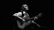 El guitarrista Vicente Amigo presenta 'Andenes del tiempo' en Almer&iacute;a