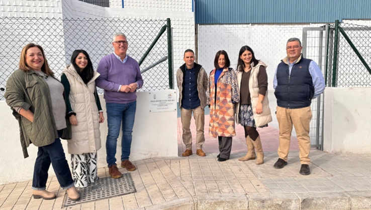 Hu&eacute;rcal de Almer&iacute;a ampl&iacute;a su oferta de ocio con una nueva pista polideportiva