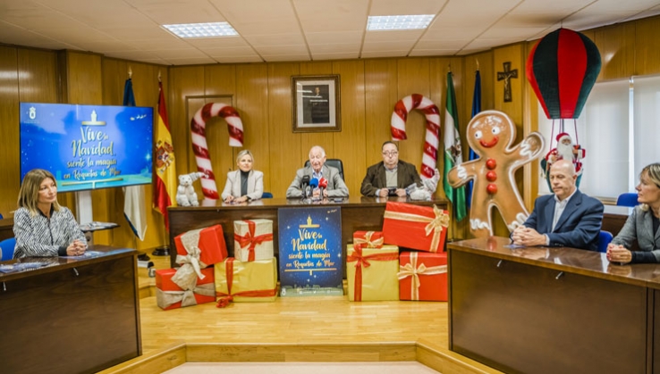 La Navidad llega a Roquetas de Mar con m&aacute;s de 50 para toda la familia