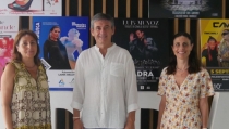 Adra presenta la semana de eventos con conciertos y teatro previos a la Feria