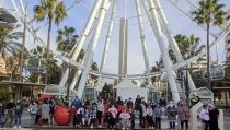 M&aacute;s de 1.500 personas de colectivos vulnerables suben a la noria de forma gratuita