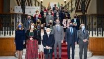 Almer&iacute;a conmemora el 28F con la entrega de las Banderas de Andaluc&iacute;a