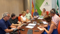 Andaluc&iacute;a reparte 2,9 millones entre quienes han perdido todo el pimiento por el Thrips parvispinus