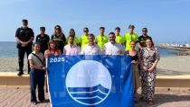 Adra consigue 17 reconocimientos ambientales y de calidad en sus playas