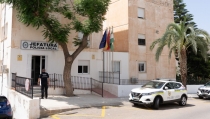 Tres detenidos en Las Negras por exceso de velocidad e intentar agredir a los agentes