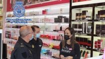 La Polic&iacute;a arranca la previa del &ldquo;Plan Comercio Seguro-Campa&ntilde;a Navidad 2021-2022"