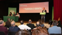 Jos&eacute; Mar&iacute;a Mart&iacute;n, cabeza de lista del PSOE al Senado y Anabel Mateos al Congreso