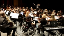 Harris Han gana el V Concurso de Direcci&oacute;n de Orquesta de la UAL