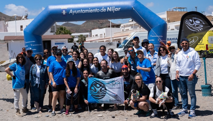 Retiran 500 kilos de residuos de playas y calas del Parque Natural Cabo de Gata-N&iacute;jar