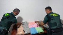 Encuentran 46 kilos de pastillas en una embarcaci&oacute;n en el puerto de Roquetas