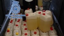 La Polic&iacute;a Nacional en Almer&iacute;a detiene a tres personas por un delito de contrabando