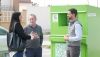 Adra fomenta el reciclaje de ropa instalando seis nuevos contenedores