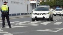 Detenidos dos individuos acusados de robo con fuerza en un veh&iacute;culo en Adra