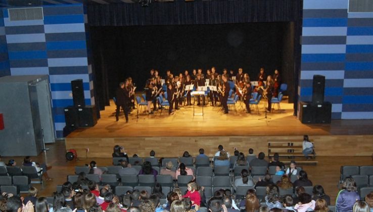La Escuela Municipal de M&uacute;sica y Danza de N&iacute;jar abre el plazo de matriculaci&oacute;n