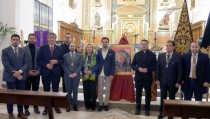 Adra presenta el cartel de la Semana Santa, obra de Guillermo Rodr&iacute;guez