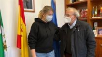 V&iacute;car y Adra habilitan espacios para recoger productos para Ucrania