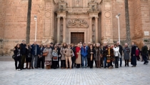 Amigos de la Alcazaba inicia una serie de visitas guiadas urbanas nocturnas