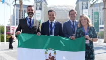 Juanma Moreno insiste en avanzar sin perjudicar el medio natural