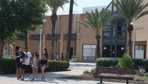 Andaluc&iacute;a promueve las convocotarias de excelencia en las universidades