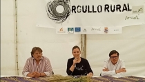 Alrededor de 500 personas reivindican la calidad de vida del mundo rural