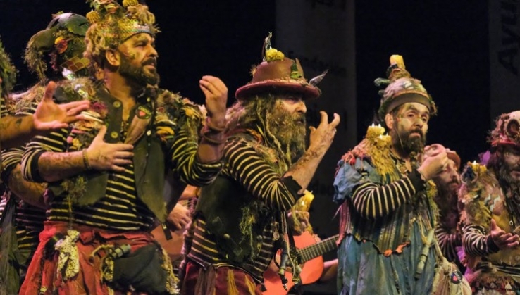 La comparsa 'La ciudad invisible' de Mart&iacute;nez Ares trae a Almer&iacute;a el Carnaval de C&aacute;diz