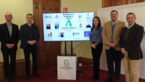 Doce personas y entidades recibir&aacute;n las Banderas de Andaluc&iacute;a en Almer&iacute;a