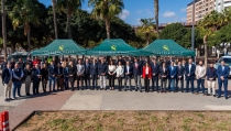 Homenaje a los efectivos que colaboraron en las tareas de emergencia por la DANA