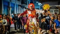 Roquetas de Mar celebra la Noche en Negro con una amplia programaci&oacute;n
