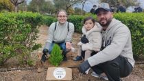 La Mojonera planta un &aacute;rbol por cada beb&eacute; nacido el a&ntilde;o pasado en el municipio
