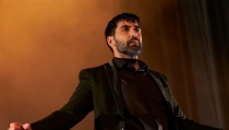 La compa&ntilde;&iacute;a de Alberto  Ruiz estrena el espect&aacute;culo 'Ra&iacute;ces' en Roquetas de Mar