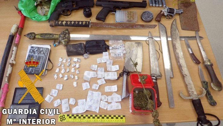 La Guardia Civil desmantela un activo punto de venta de drogas en Adra