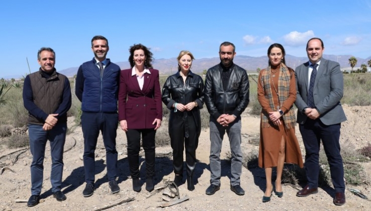 La Junta vende por 11,2 millones terrenos en El Toyo para la ciudad deportiva del UD Almer&iacute;a
