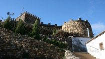 Visto bueno al informe previo para las obras de reparaci&oacute;n del Castillo de Ser&oacute;n