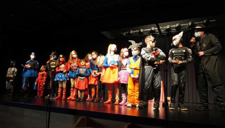 Carboneras celebra el Concurso de Disfraces y Grupos Carnavalescos