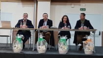 Andaluc&iacute;a adapta el Plan Nacional Ap&iacute;cola a las necesidades del sector