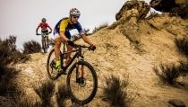 300 ciclistas BTT participan este fin de semana en la Tabernas Desert