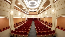 La UAL celebra la fase final del concurso 'Tesis en 3 Minutos' en el Teatro Apolo