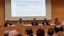 El sector agrario apoya la gu&iacute;a de responsabilidad social de investigadores de la UAL