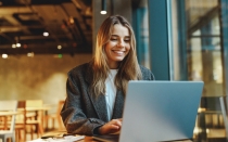 Andaluc&iacute;a impulsa las ideas de negocio de cerca de 3.500 emprendedoras