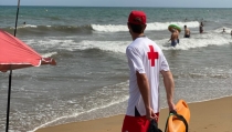 Cruz Roja Almer&iacute;a inicia la temporada de verano con presencia en seis playas