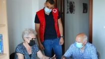 Cruz Roja Almer&iacute;a ayuda a casi 600 mayores a superar la brecha digital
