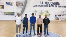 El Pabell&oacute;n de Deportes de La Mojonera vuelve a abrir tras las obras de mejora