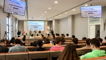 La UAL muestra las sinergias entre el sector tur&iacute;stico y el deporte