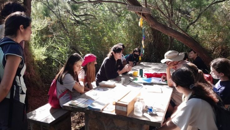 M&aacute;s de 200 escolares de la provincia visitan las Albuferas de Adra en junio